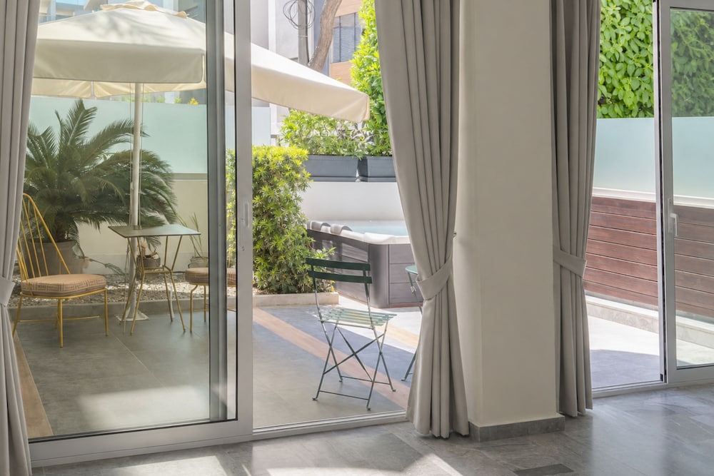 Maison 66 Riviera Hotels 27/50