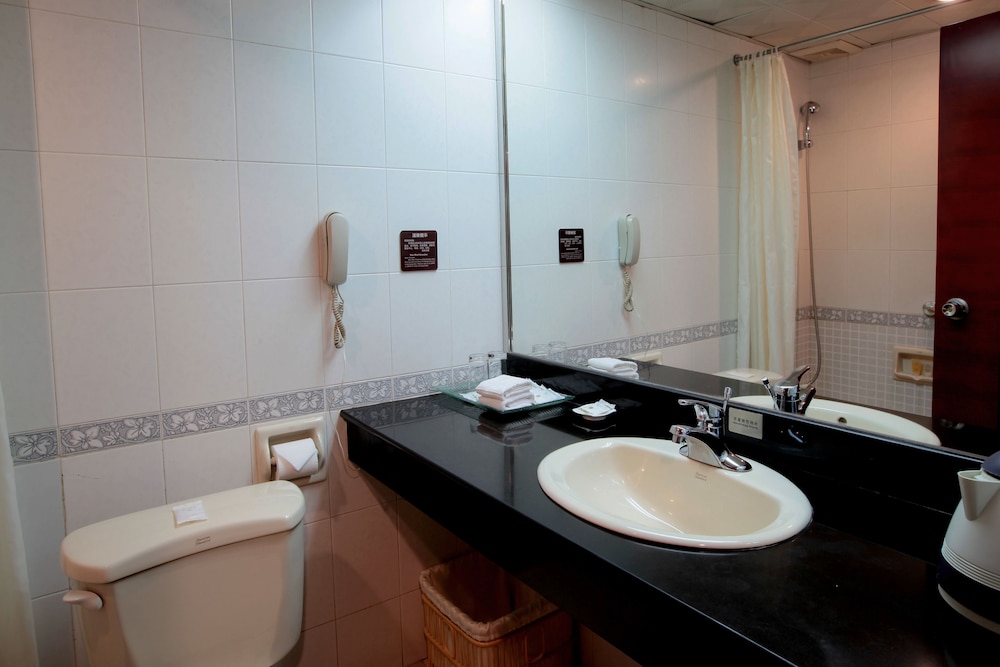 Yanling Hotel 49/50