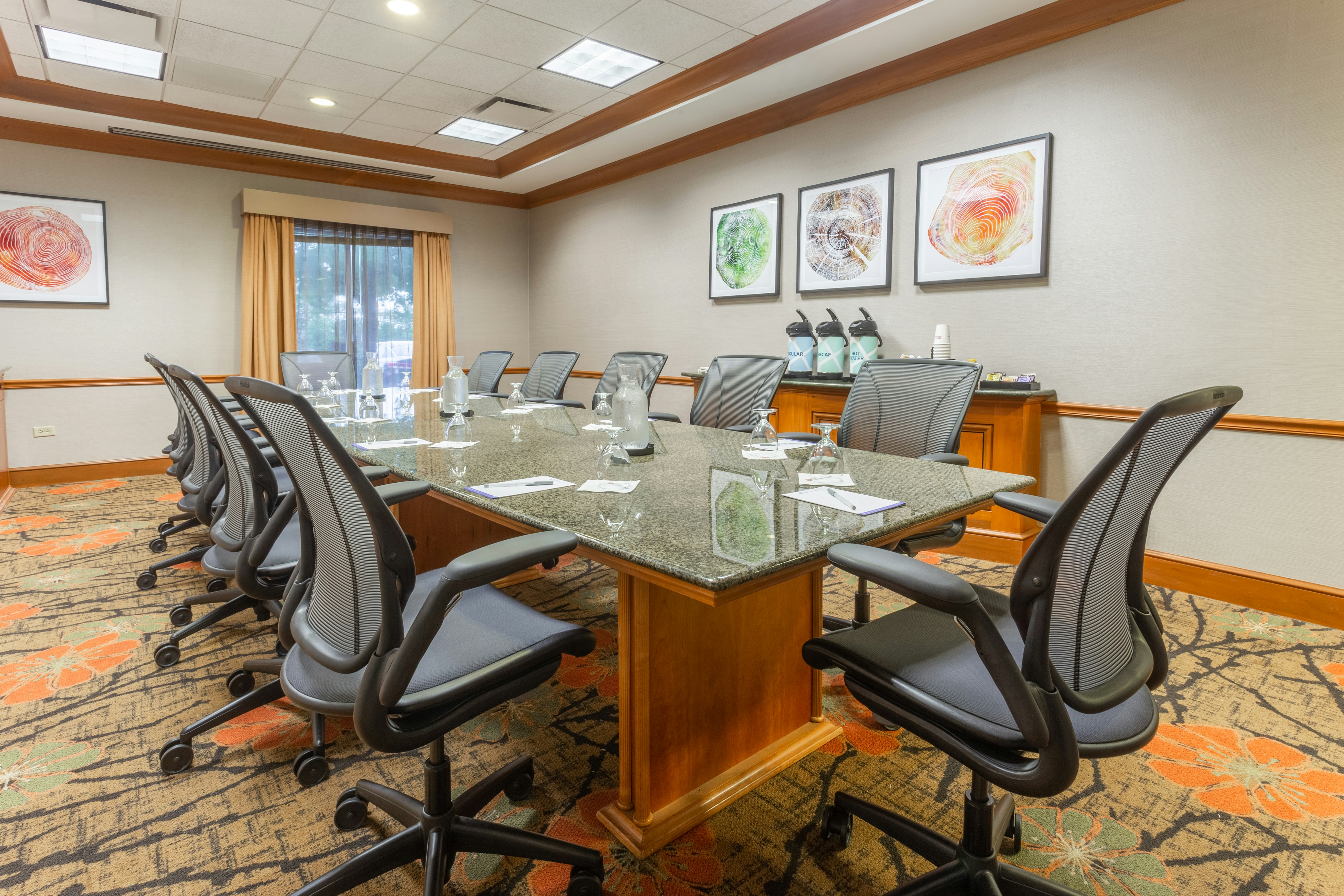 Hilton Garden Inn Chicago-Tinley Park 33/39