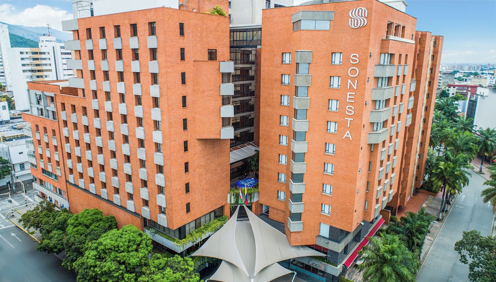 Sonesta Hotel Cali 1/50