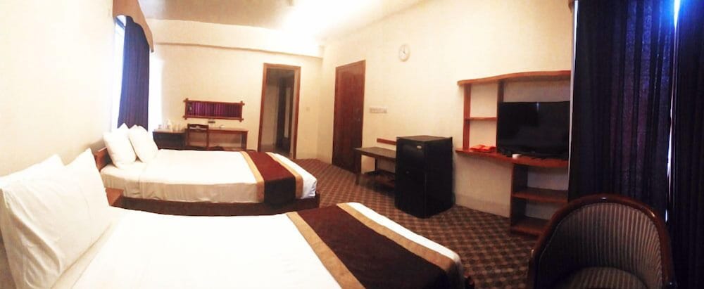 HOTEL ROSE WOOD RESIDENCE 6/16