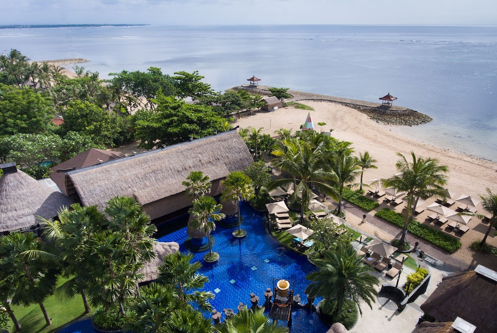 HOLIDAY INN RESORT BALI BENOA 44/79