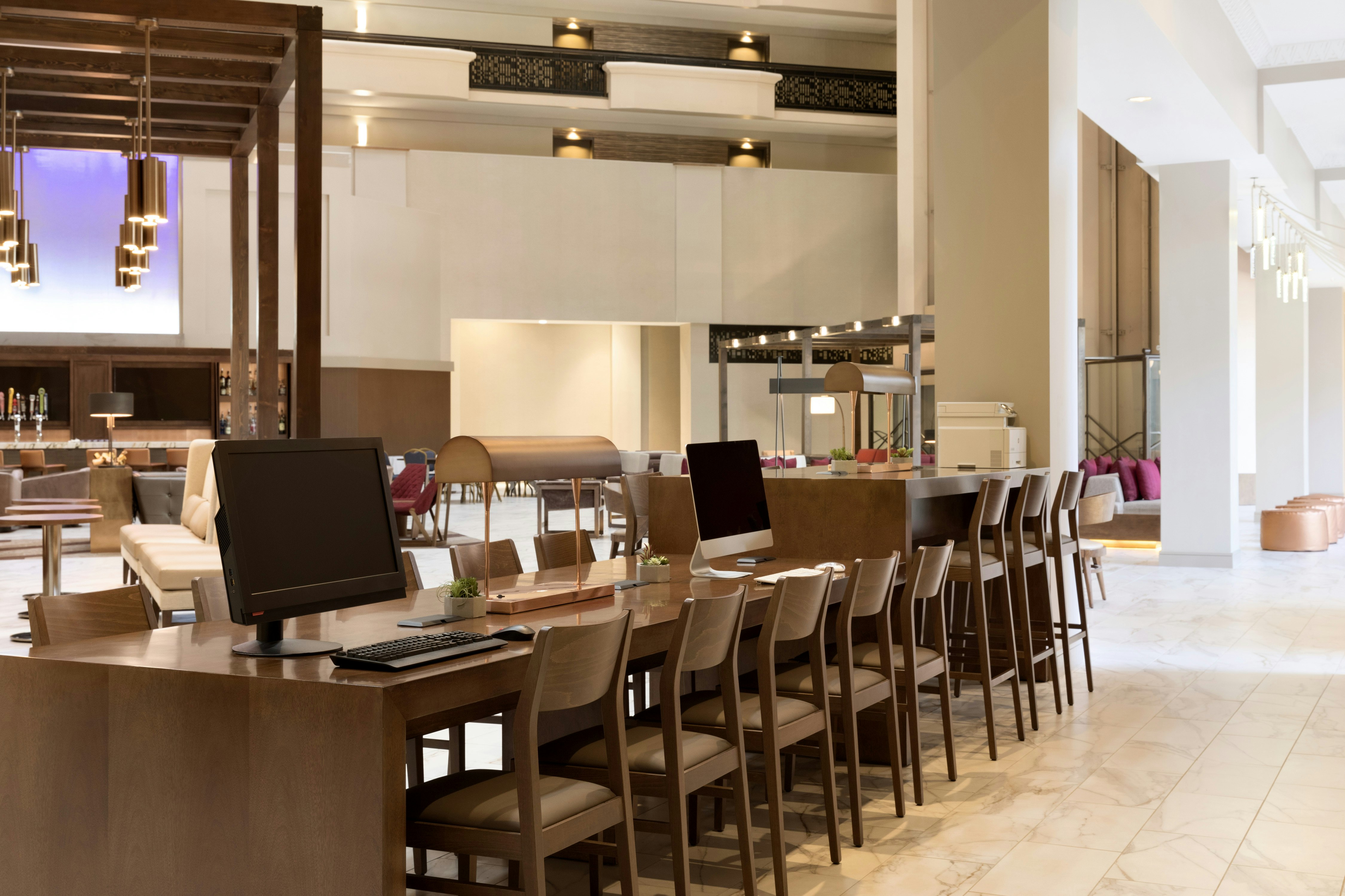 Embassy Suites By Hilton Phoenix Downtown North 54/70