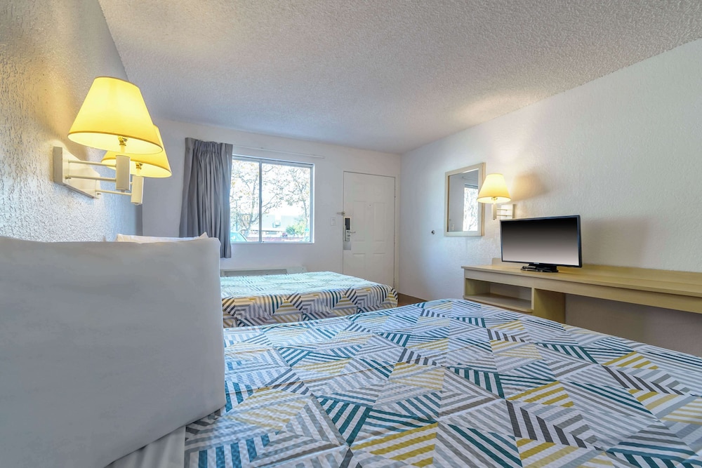 Motel6 Hayward, CA – Silicon Valley Gateway 45/61