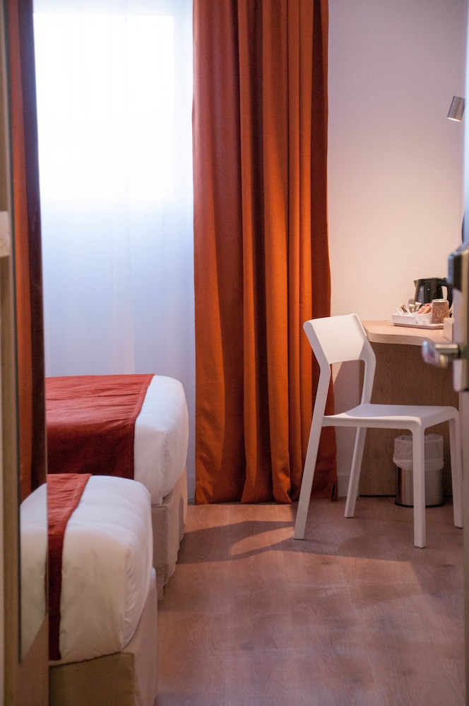 Kyriad Montpellier Ouest St Jean De Vedas 36/61