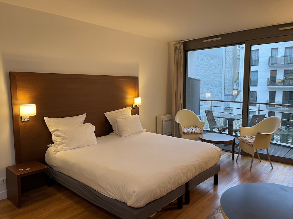 RESIDHOTEL IMPERIAL RENNEQUIN 9/29