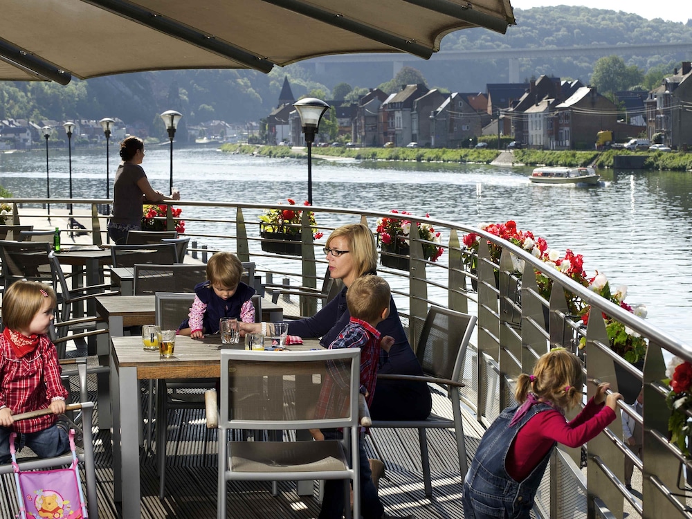 Ibis Dinant Centre 38/46