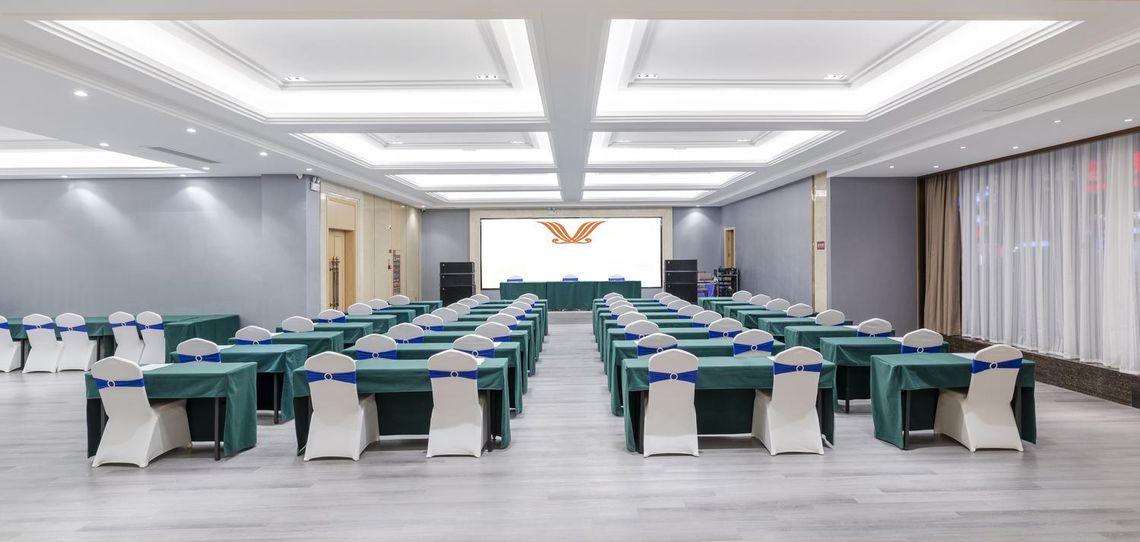 Anyi Jinding Hotel 40/49