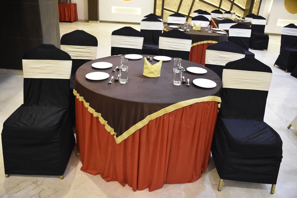 JAGRATI LORDS INN JAIPUR 33/50