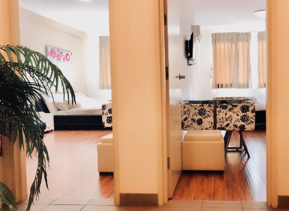 Sydney RiseOn Hotel 24/56