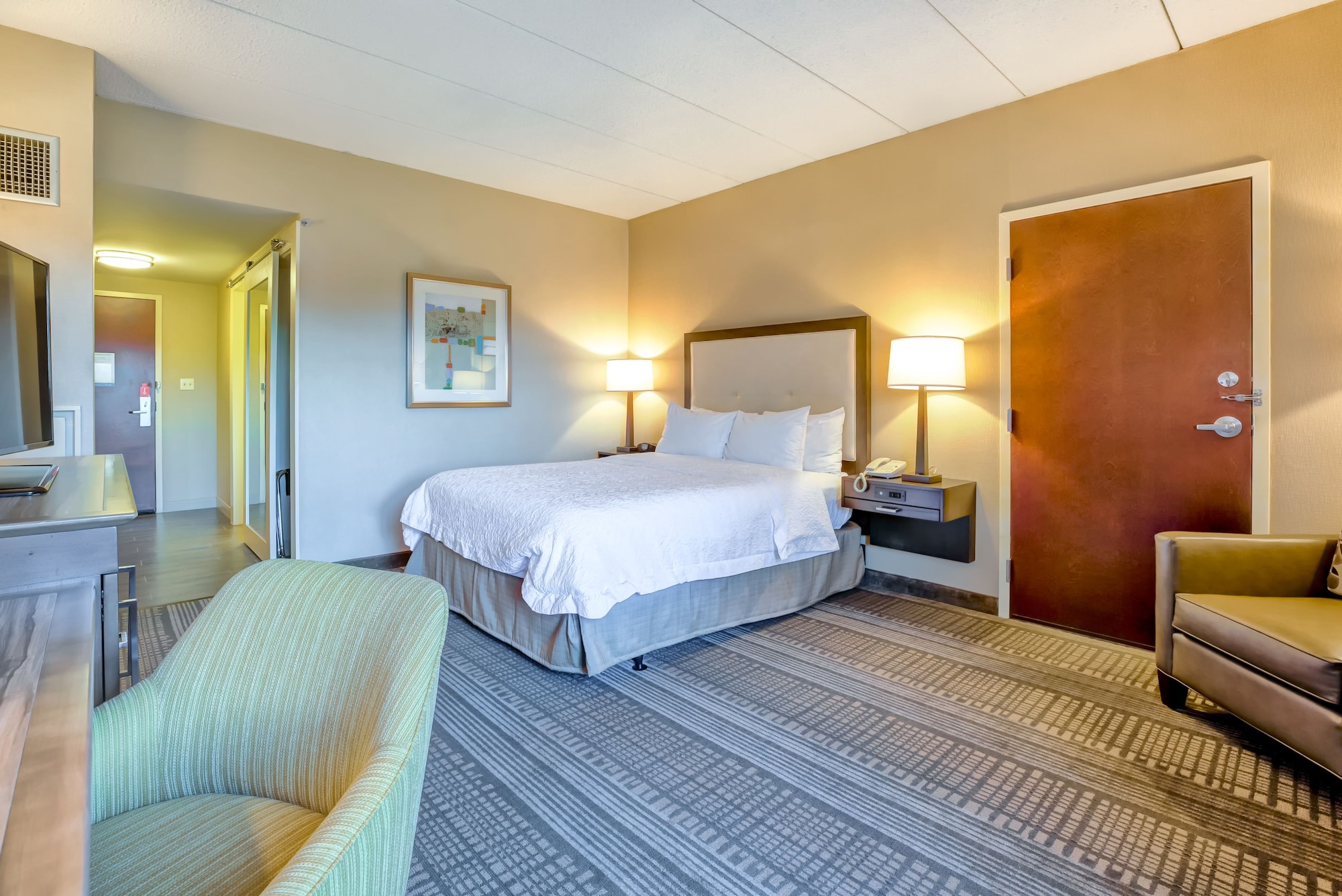 Studio, Suite, King Bed, Sofa