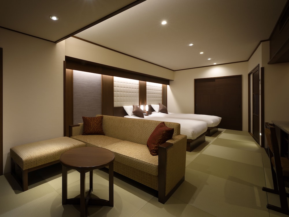 JAPANESE, MODERN, DELUXE, TWIN BEDS