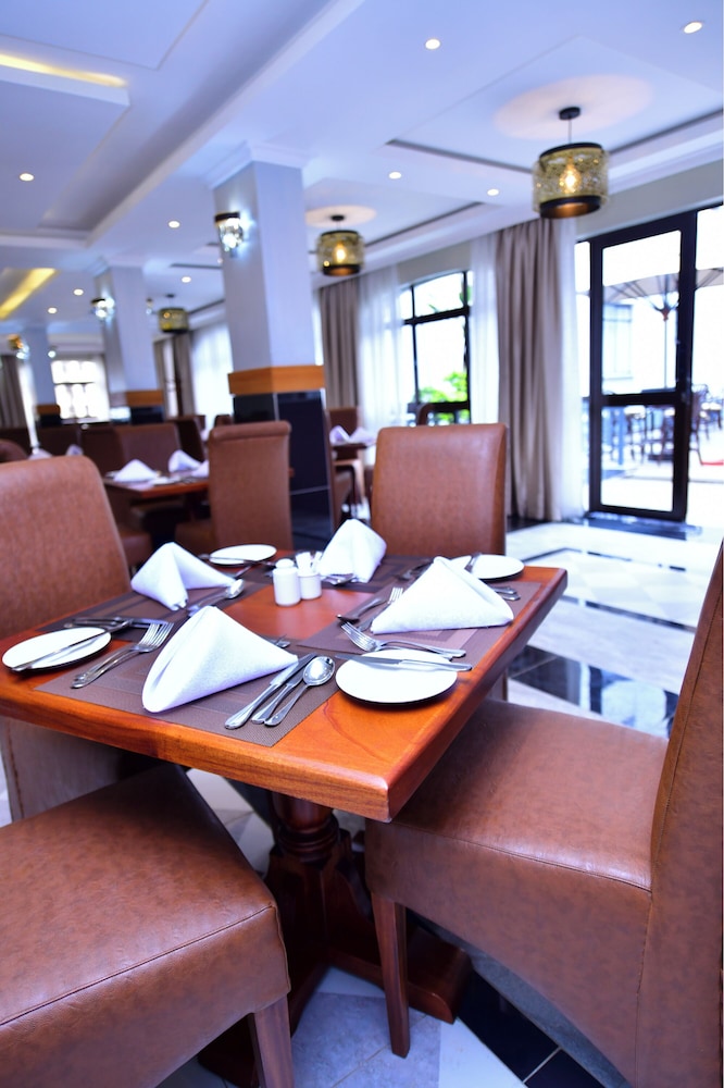 Olive Gardens Nairobi 26/34