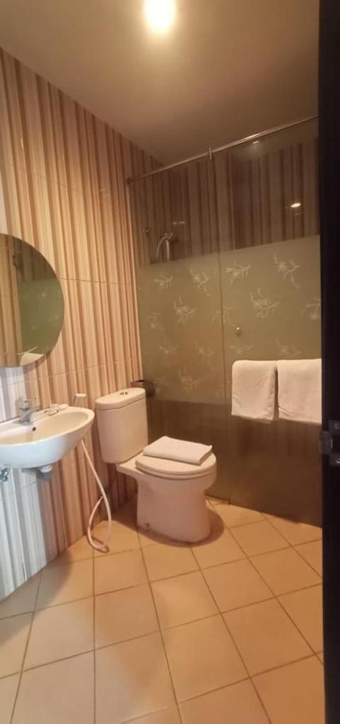Grand Darussalam Syariah Hotel 46/50