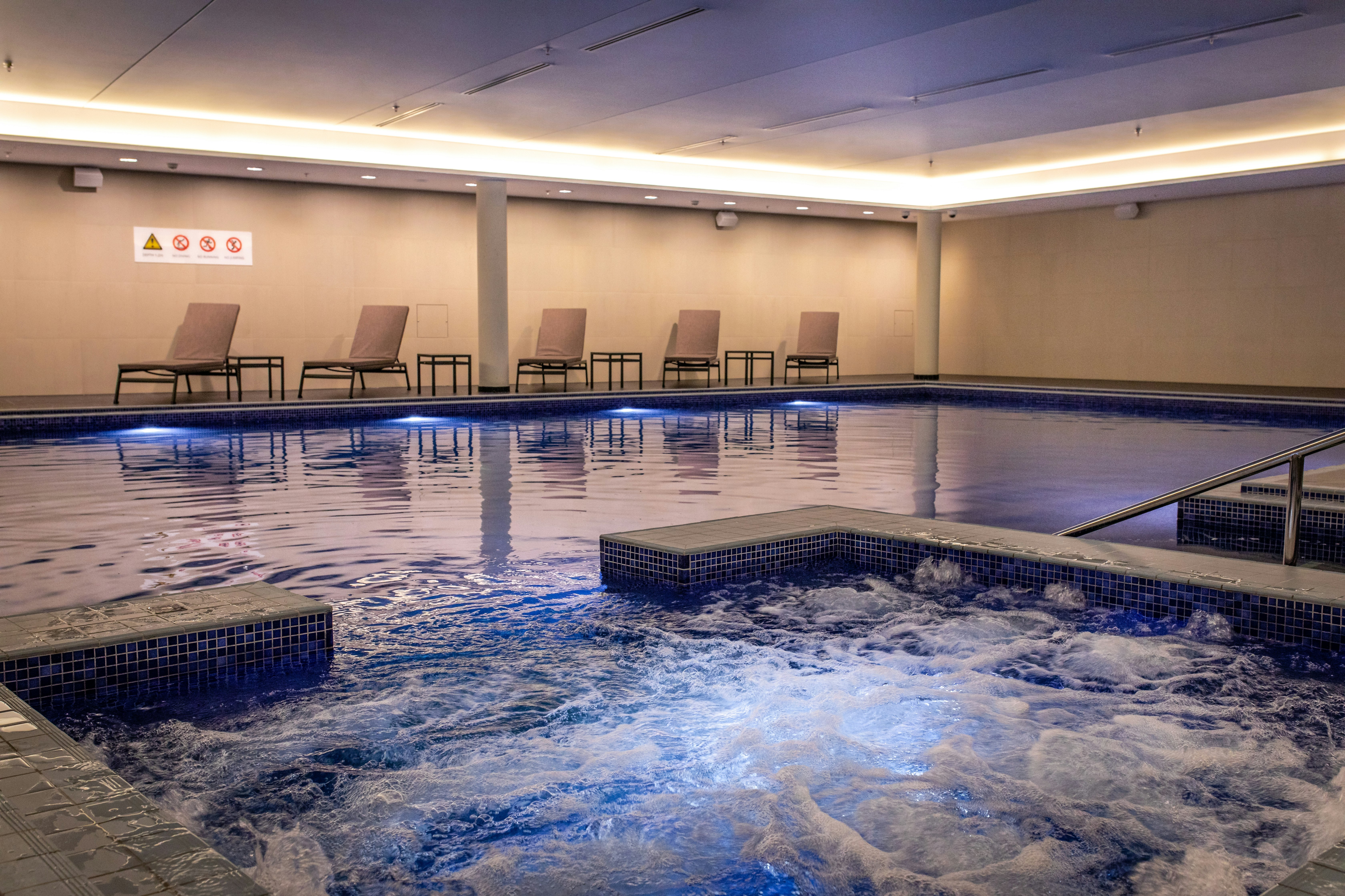 Lincoln Plaza London Curio Collection By Hilton 4/10