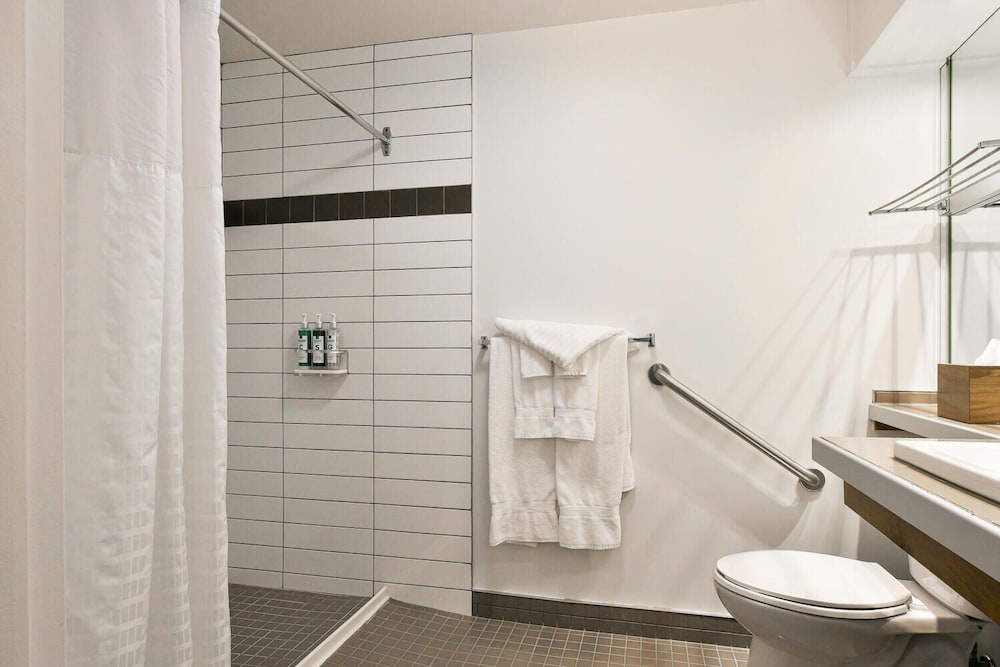 AX Hotel Mont Tremblant 52/53