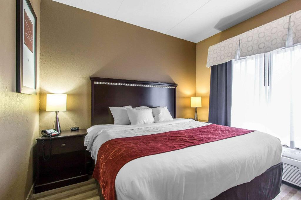 Upgrade, Suite, King Bed
