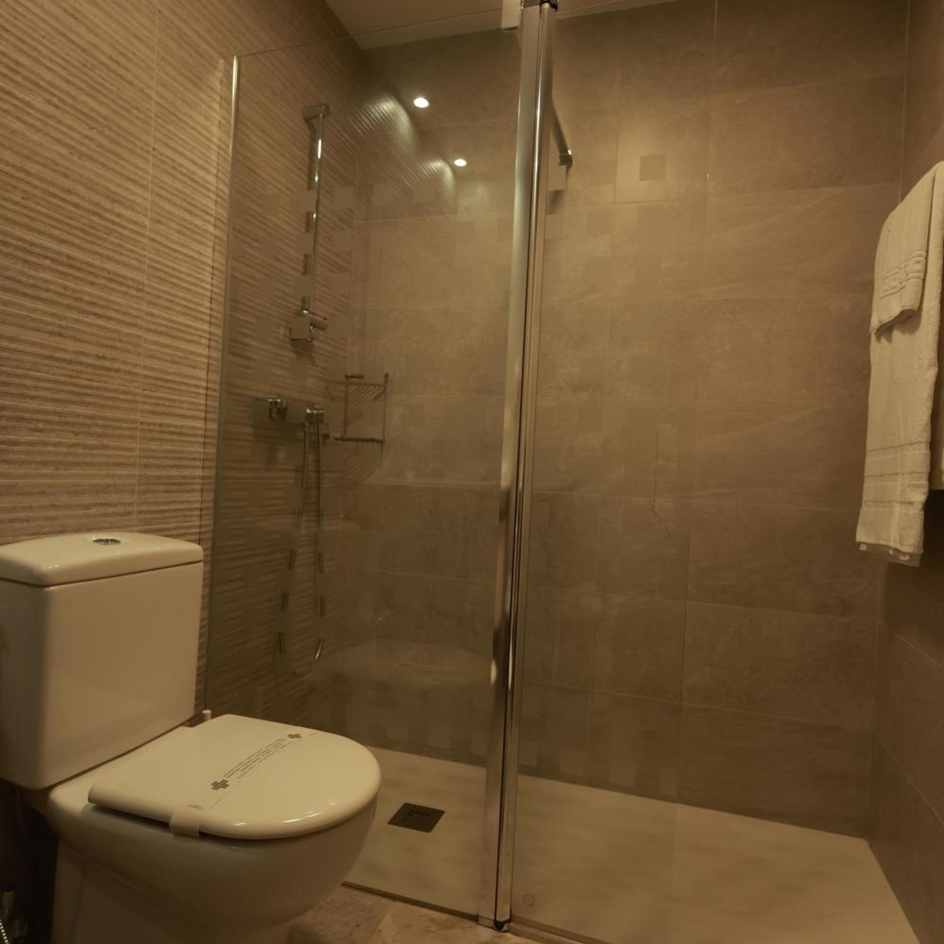 Aisia Derio Hotel Museo Spa 53/54
