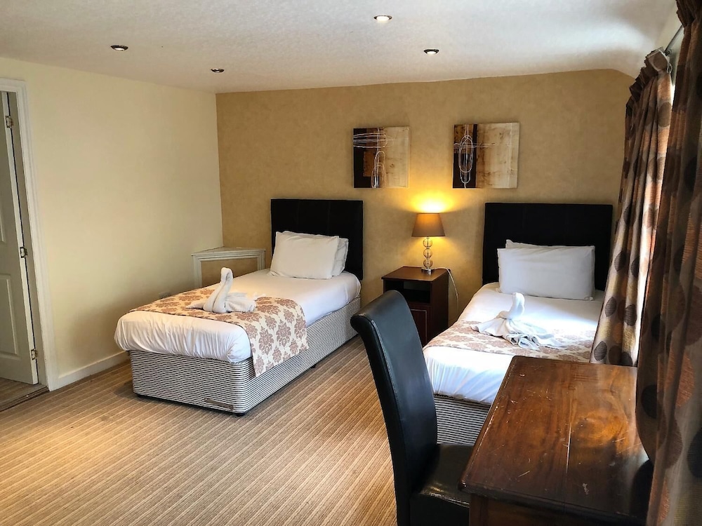 THE GEORGE HOTEL 15/47