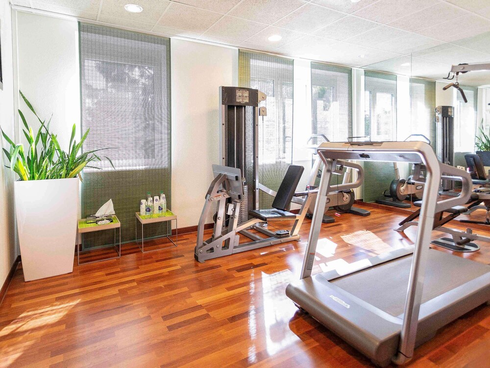 Novotel Suites Geneve Aeroport 51/74