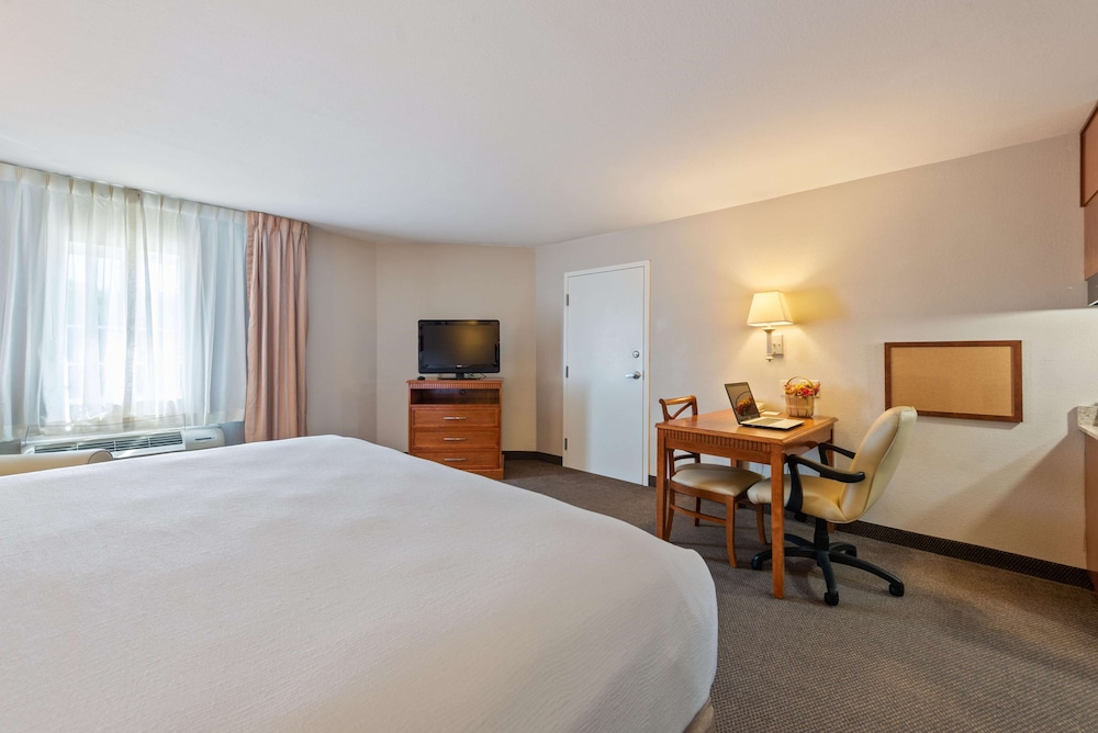 Extended Stay America Suites Houston - IAH Airport 19/62