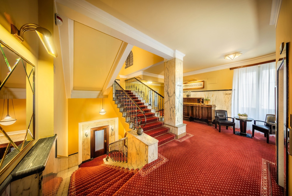 Esplanade Hotel Prague 38/64