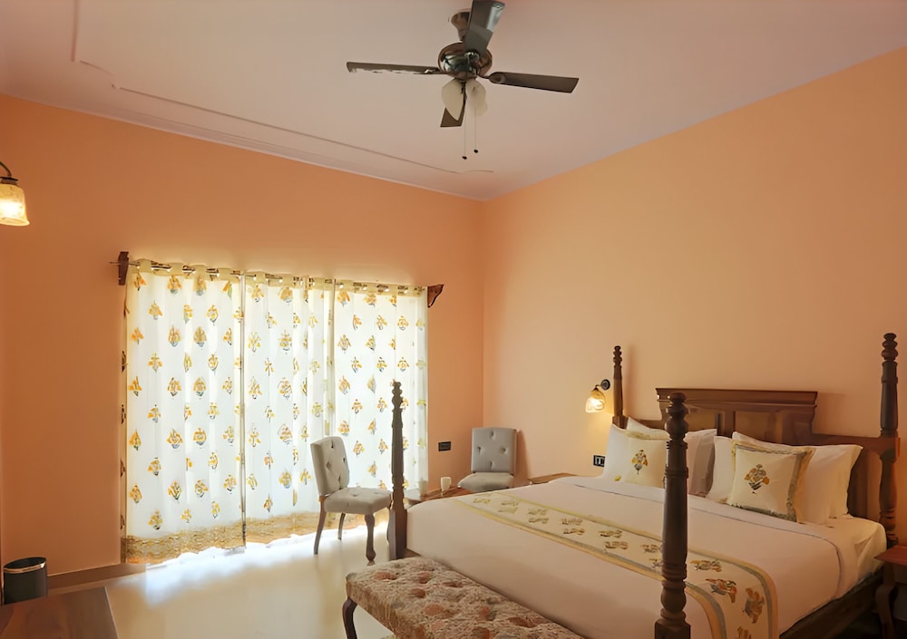 Ratan Villas Sariska 15/50