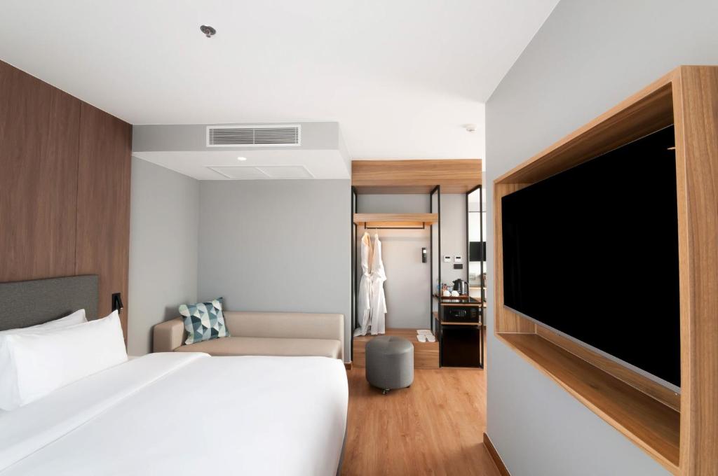 Junior Suite King Bed