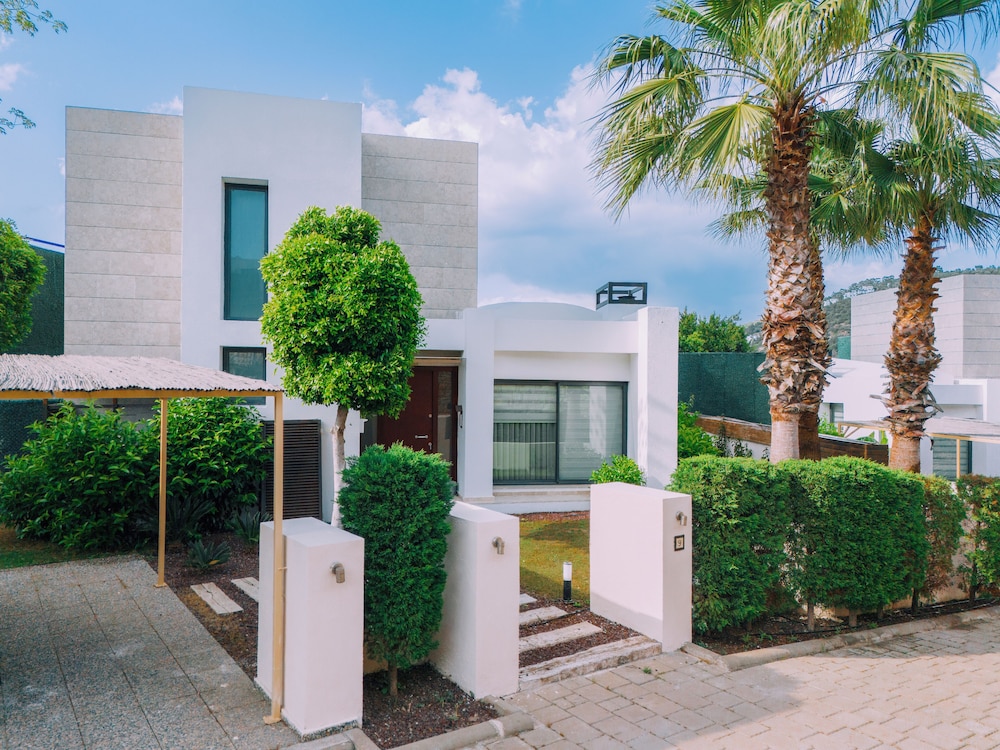 Alya Sierra Bodrum 52/60