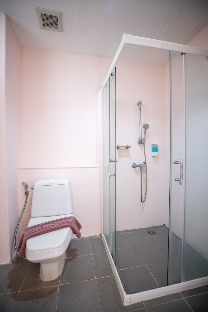 Xanadu Beach Resort 50/50