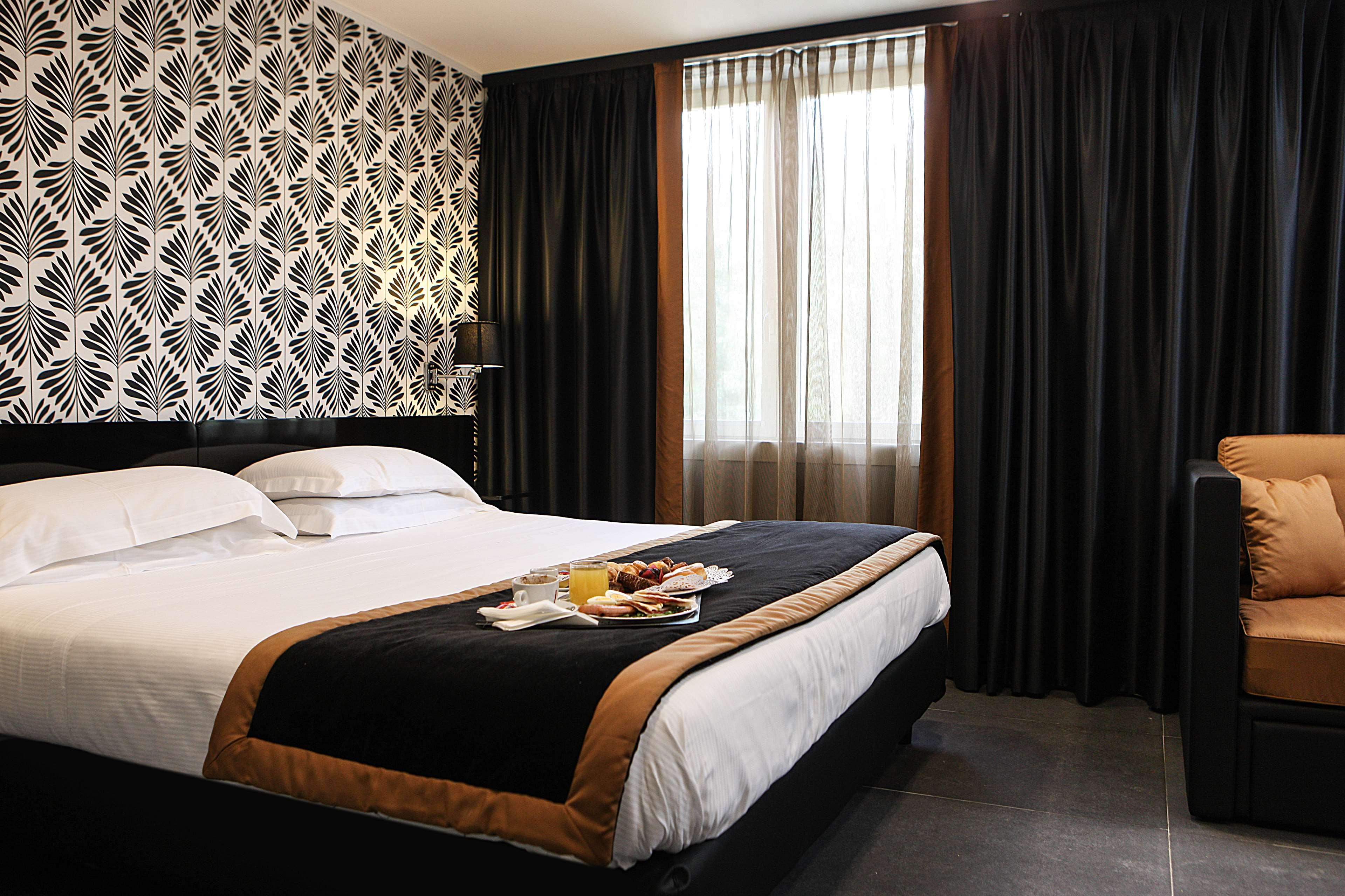 غرفة كومفورت بسرير مزدوج أو سريرين منفصلين