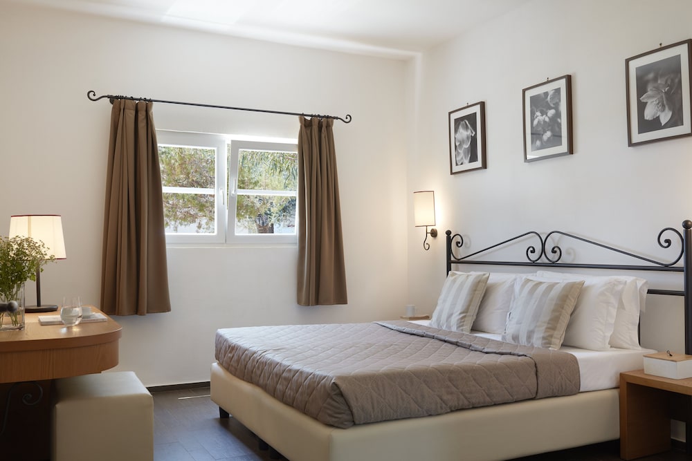 Hydra Beach Resort 12/47