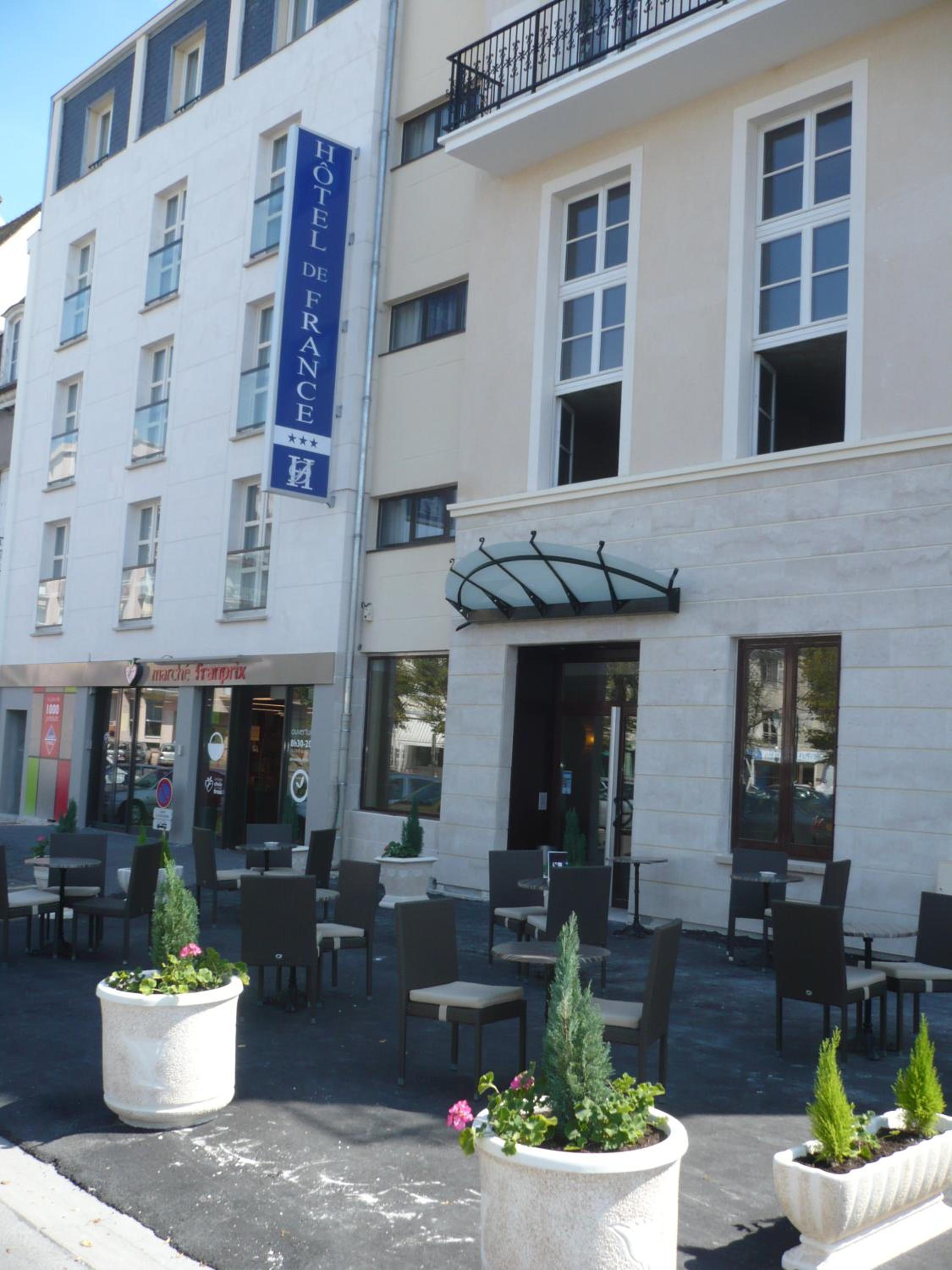 Hotel De France 3/37