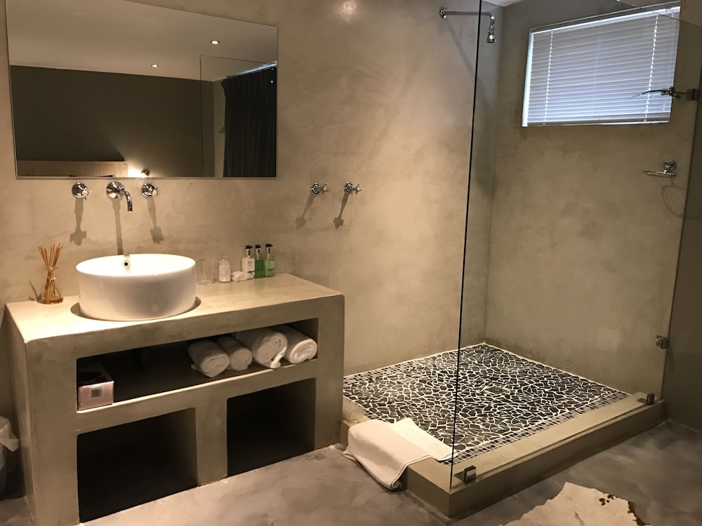 A Stone S Throw Accommodation 31/35