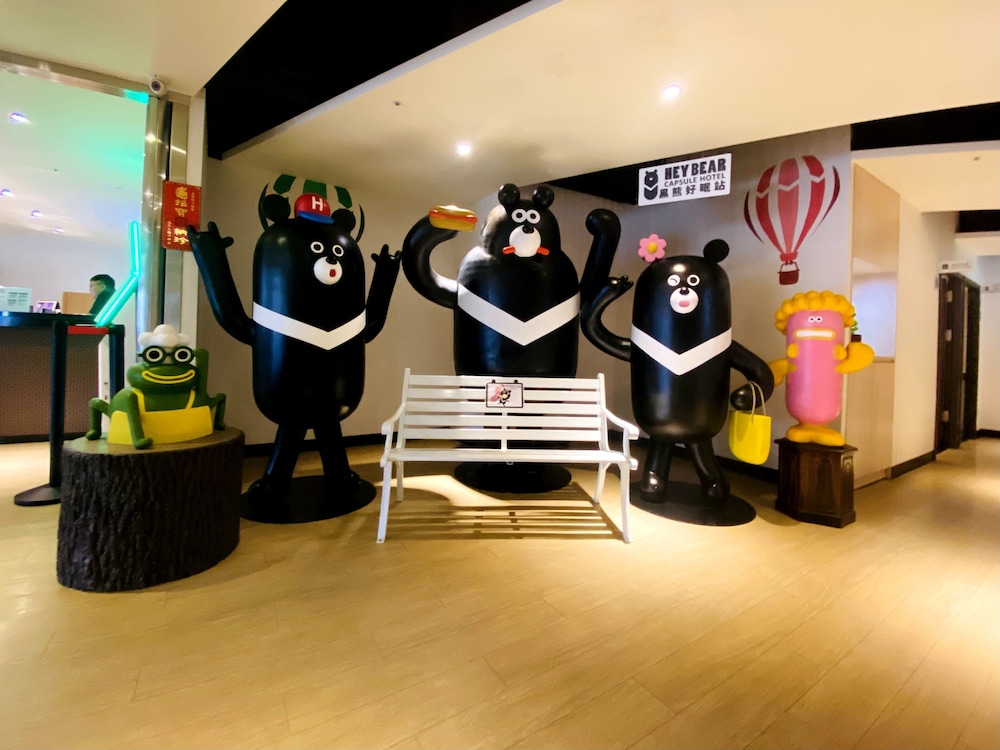 Heybear Capsule Hotel 15/50