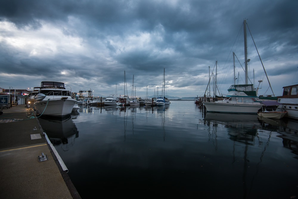 Coast Discovery Inn and Marina 48/50
