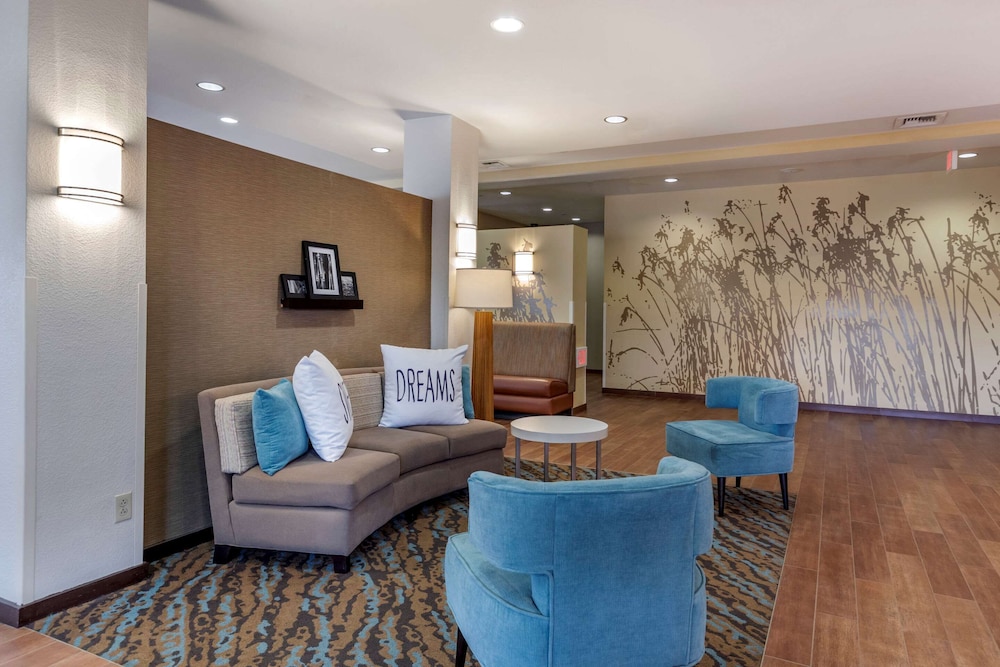 Sleep Inn & Suites Miles City I-94 26/39