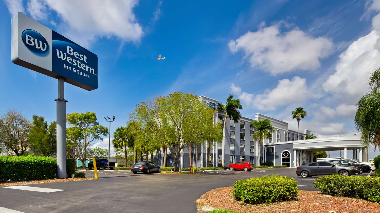 Best Western Fort Myers Inn and Suites 31/35