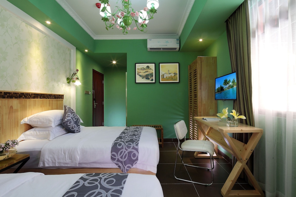 Care Hotel Coast Collection 19/36