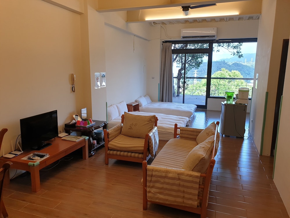 Sanyi Happiness B&B 26/70
