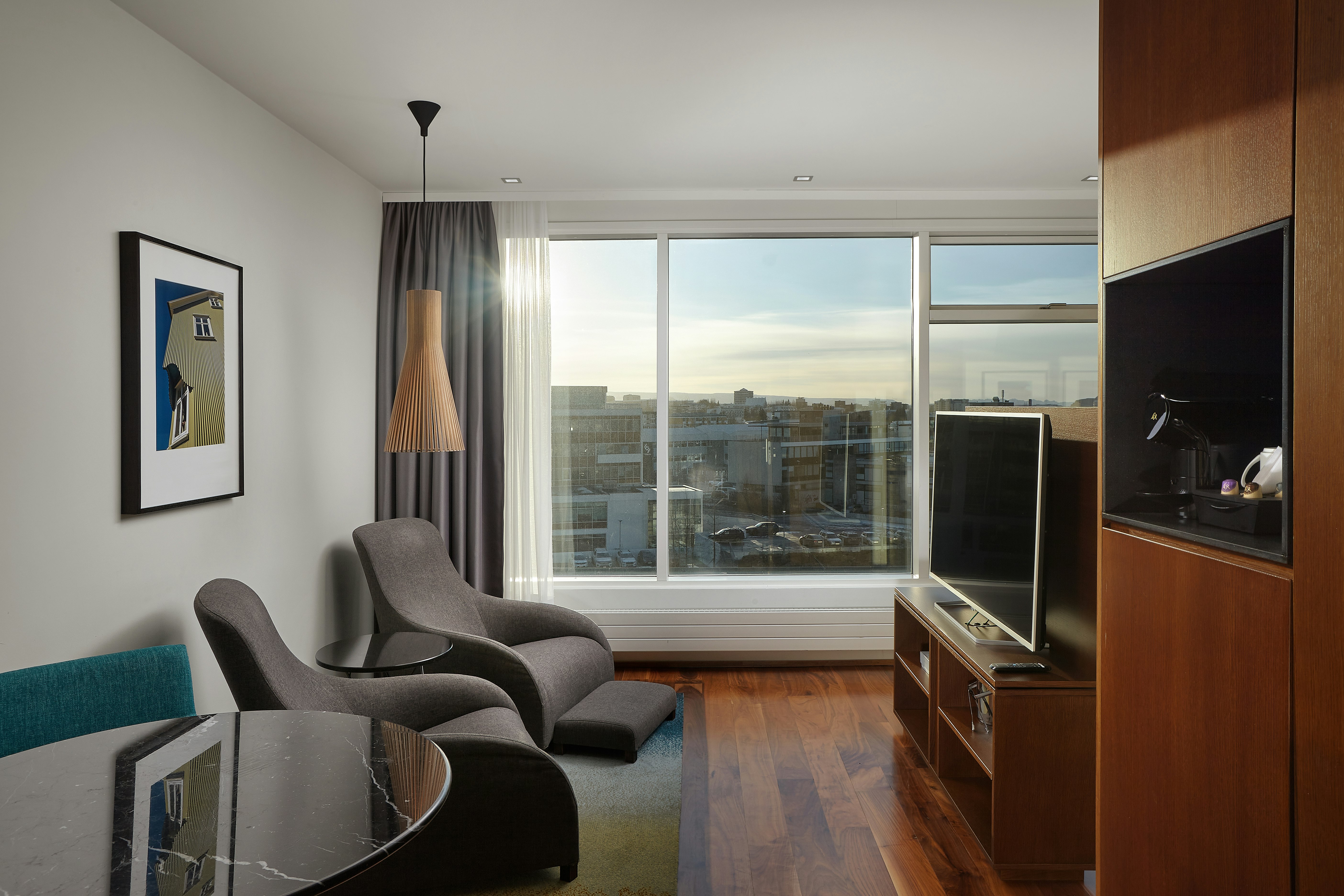 Hilton Reykjavik 59/89