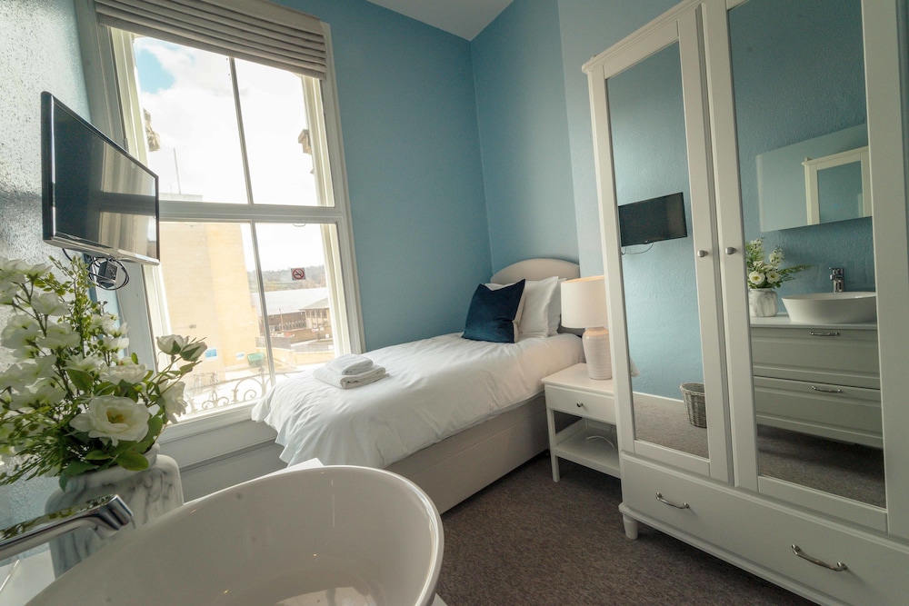 Anabelles Guest House 43/46