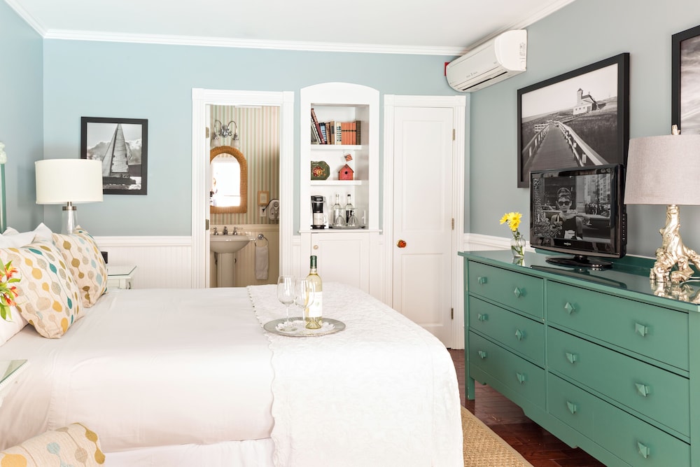 Brass Key Guesthouse - Adults Only 27/67