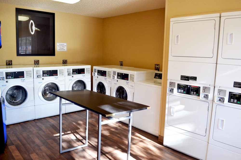 Extended Stay America Select Suites Denver Cherry Creek 46/55