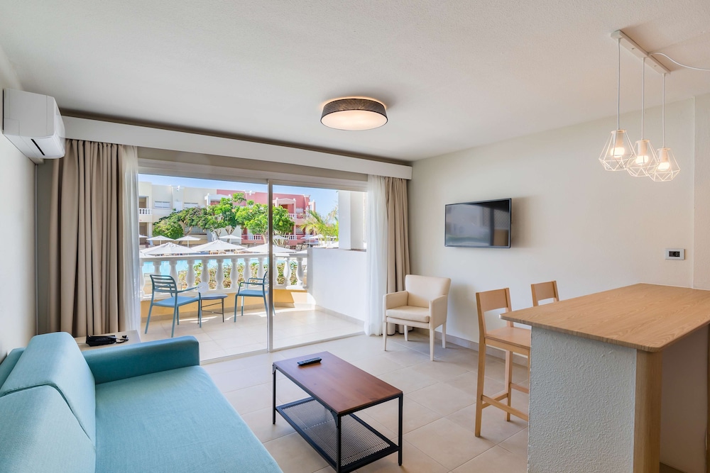 Servatur Isora Suites 42/67