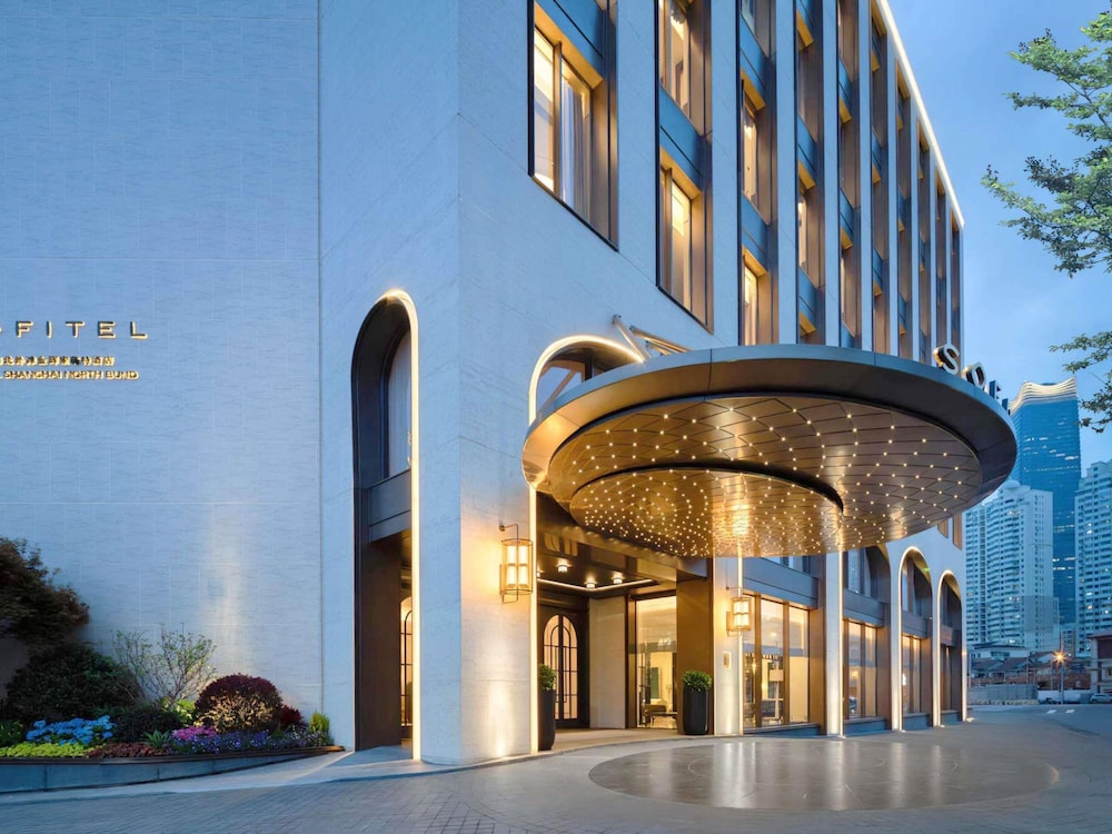 Sofitel Shanghai North Bund 8/60