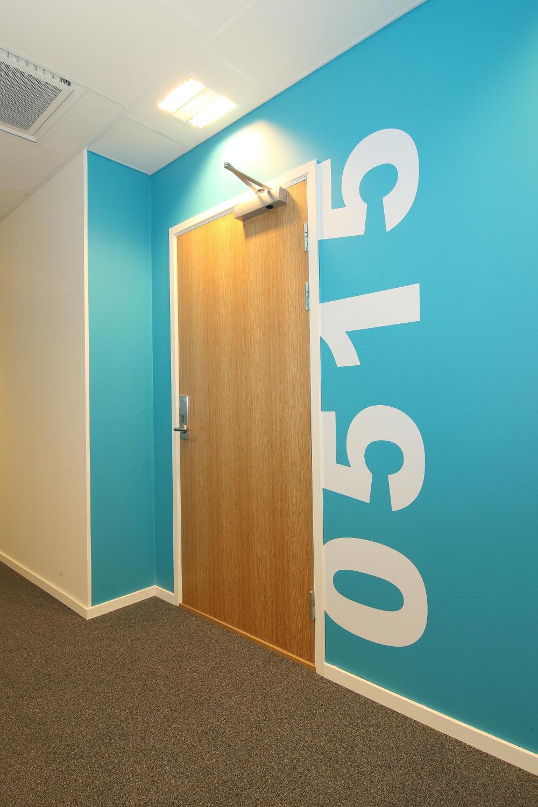 Sky Hotel Apartments Tornet 15/18