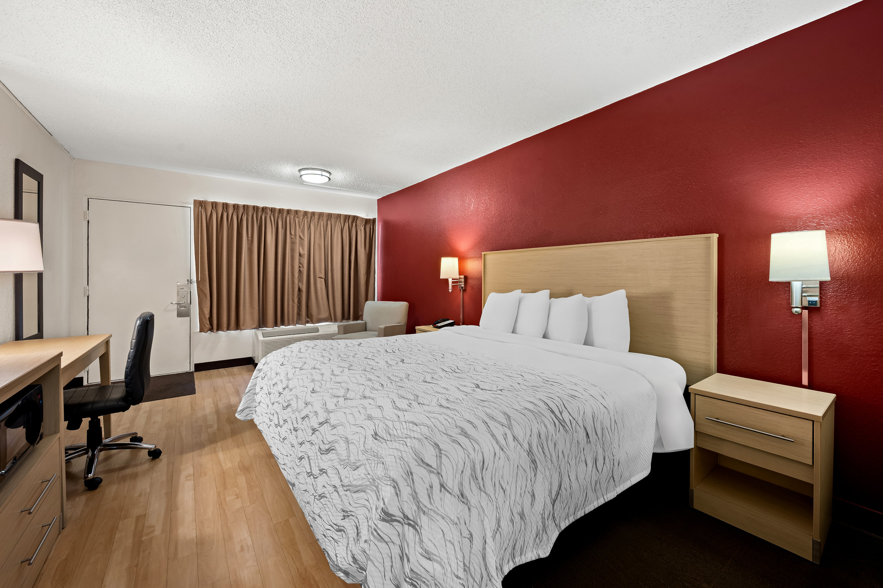 NON-SMOKING SUPERIOR 1 KING BED, MICRO-FRIDGE