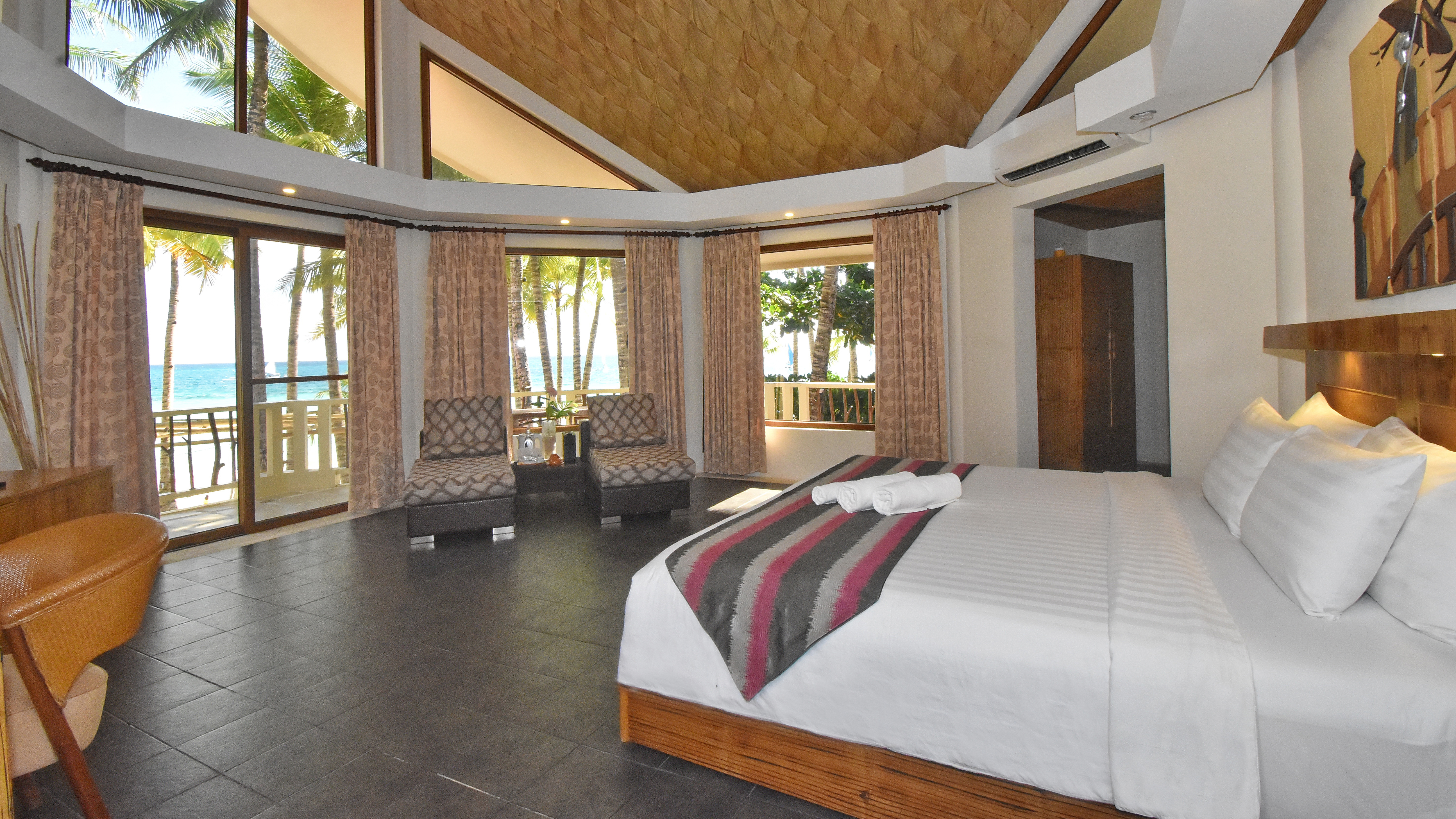 Casita Honeymoon Suite