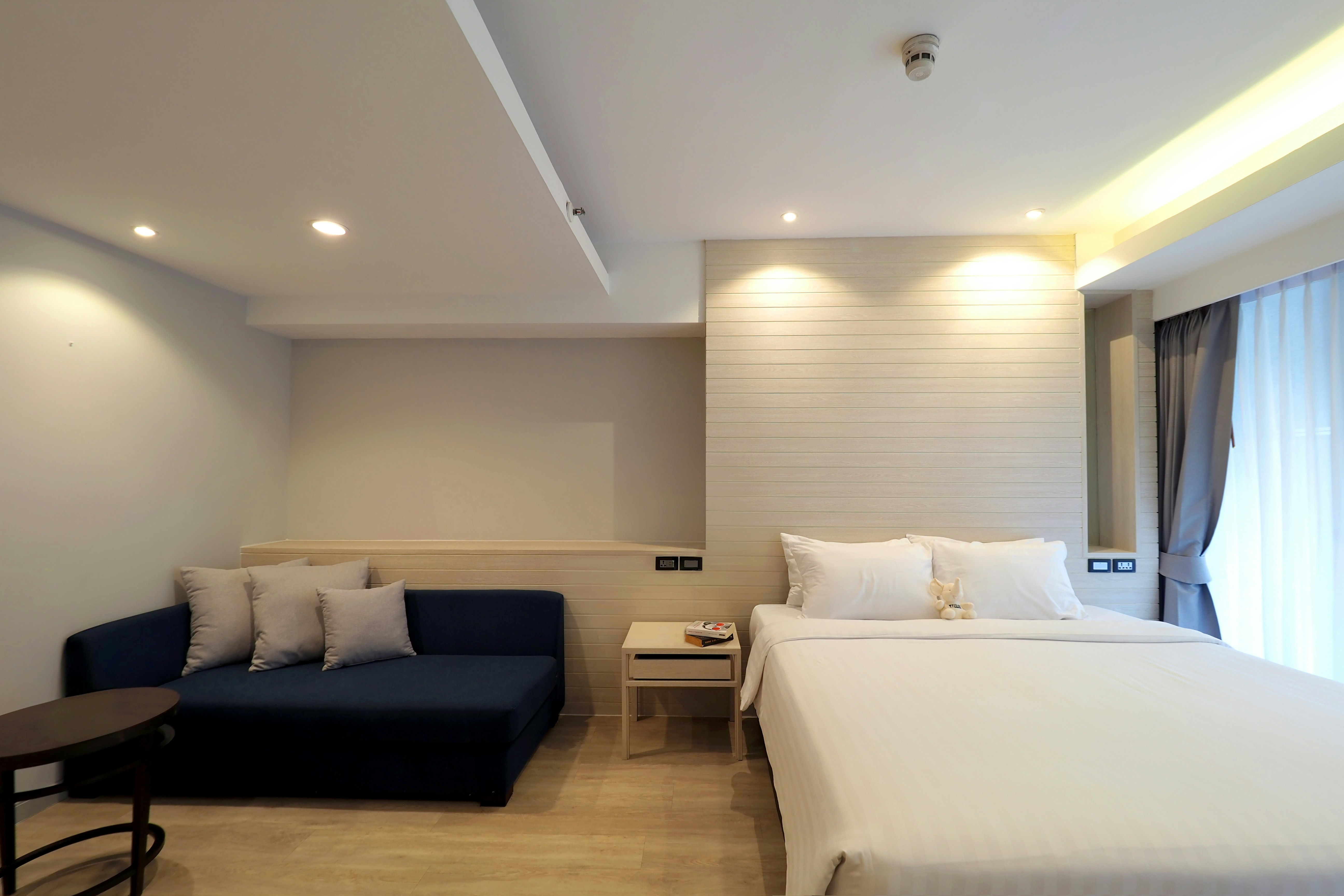 FuramaXclusive Sathorn 56/82